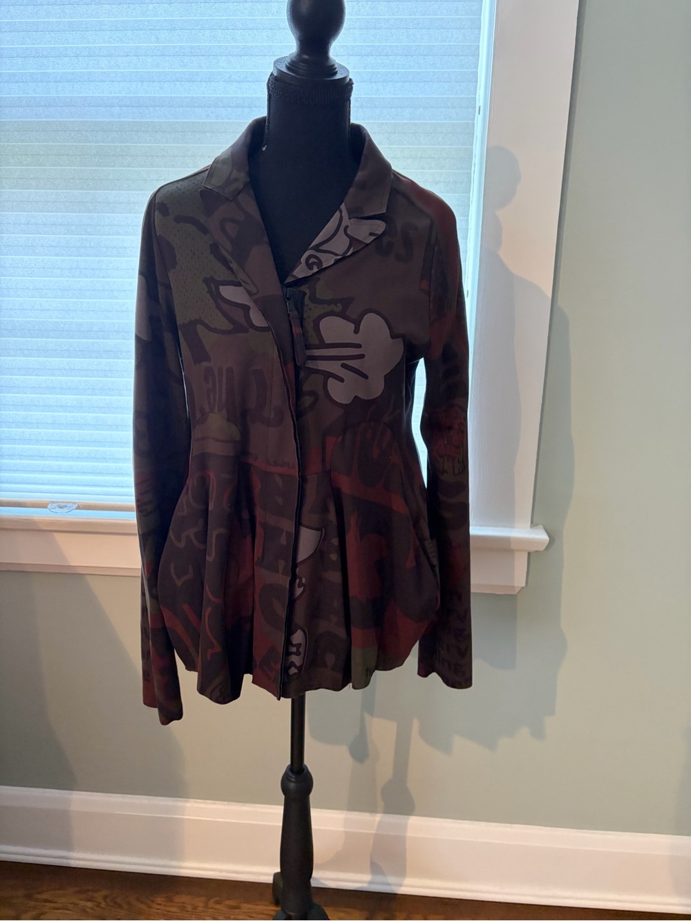 Women's Dark Camo Peplum Jacket Rundholz